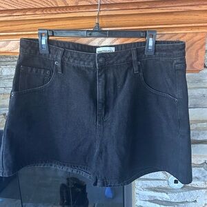 NWOT Princess Polly Black Jean Shorts